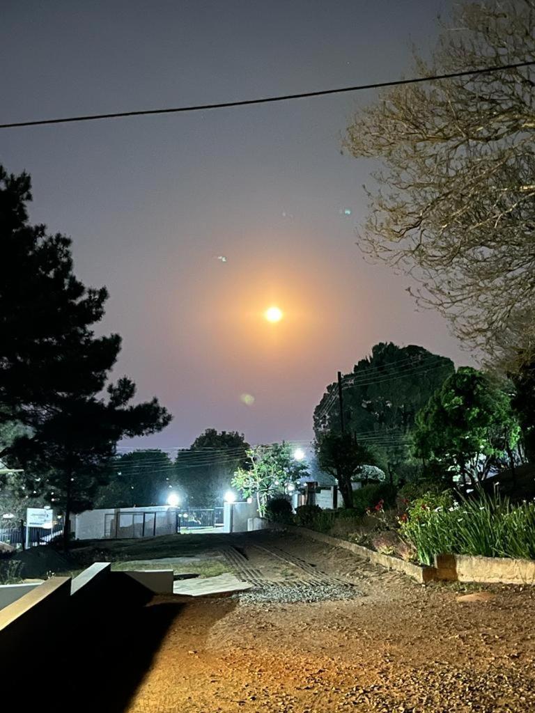 Otentik Guesthouse Mbabane Dış mekan fotoğraf