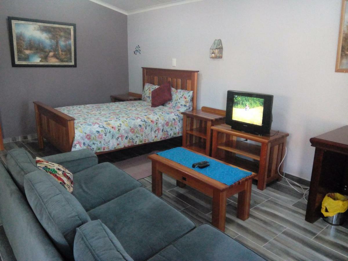Otentik Guesthouse Mbabane Dış mekan fotoğraf